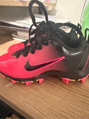 Nike Kids Sneakers - Pink & Black